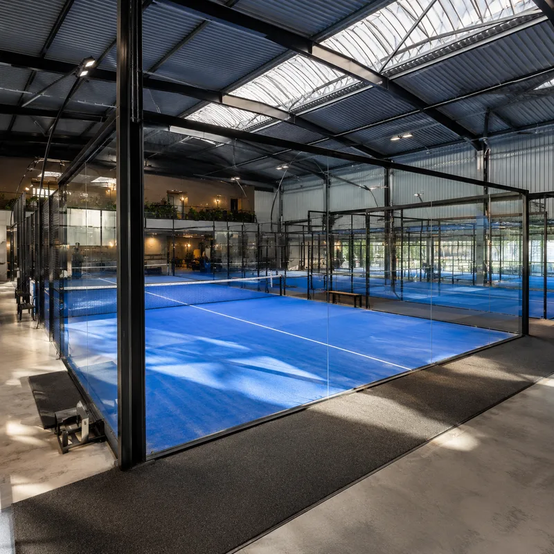 Paterna Racket & Social