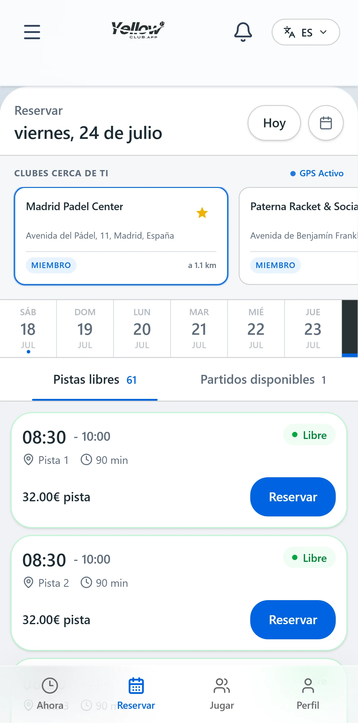 Pantalla de reservas de YellowClub: elige día, club y franja, y reserva la pista.